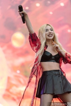 Ava Max - Untold Festival 2023