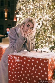 Madalina B - Festive