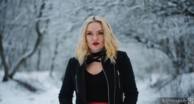 Cristiana I - Black & Red