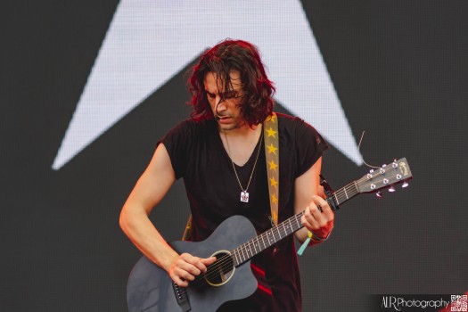 THE LAST INTERNATIONALE