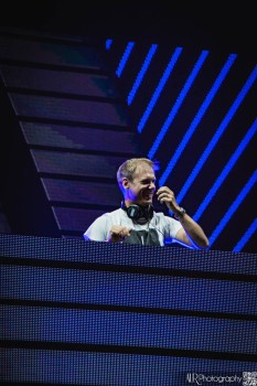 Armin Van Buuren - Untold 2017