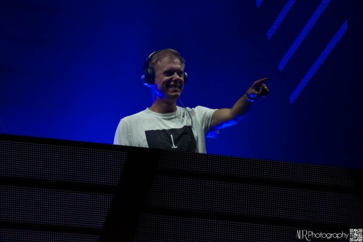 Armin Van Buuren - Untold 2017